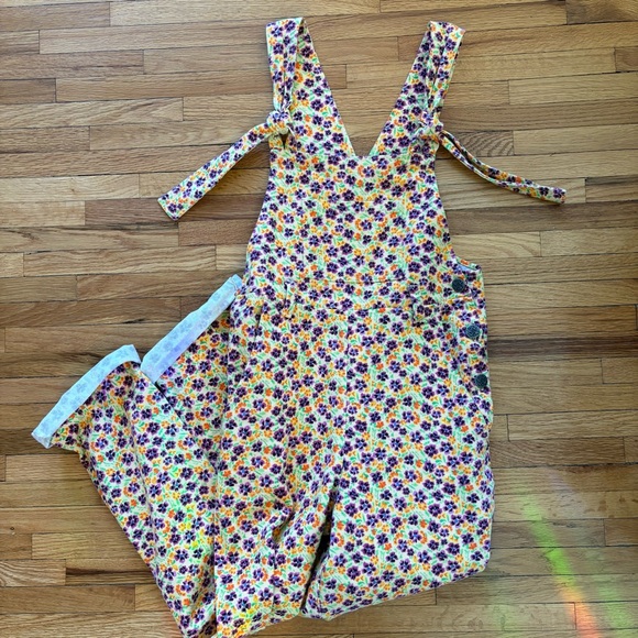 Lucy & Yak Easton Dungarees - Picture 2 of 5